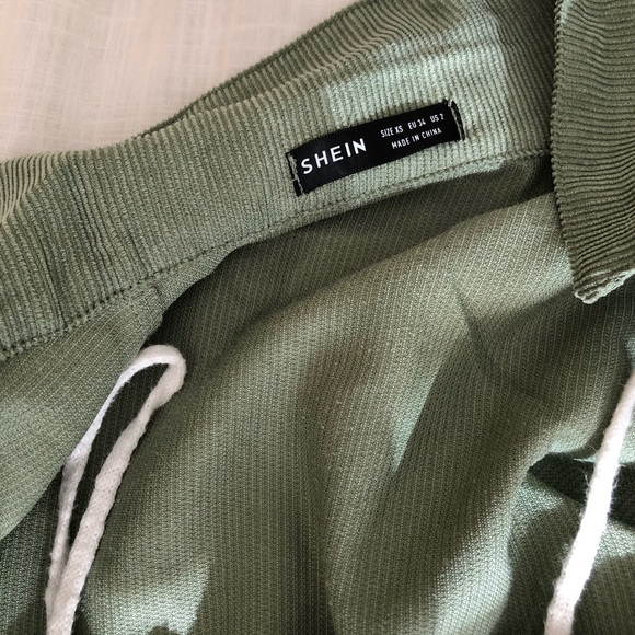 Green corduroy Jacket - Picture 4 of 4